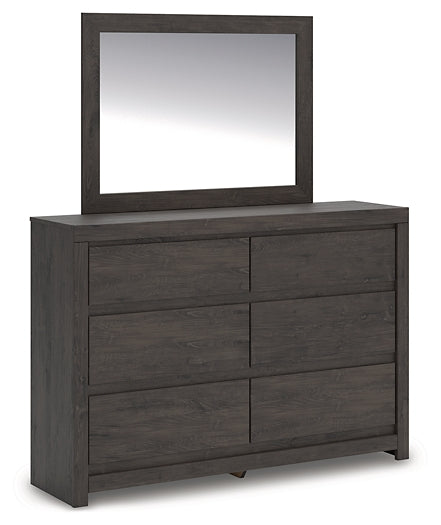 Fraluna King Panel Bed with Mirrored Dresser