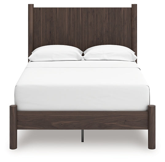 Pamytta Full Panel Platform Bed, Dresser, Mirror and Nightstand