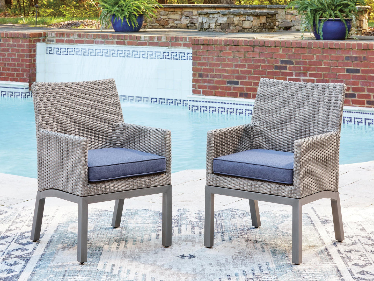 Ashley Express - Half Moon Beach Arm Chair With Cushion (2/CN)
