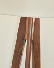 Load image into Gallery viewer, Ashley Express - Dallson Wood Floor Lamp (1/CN)
