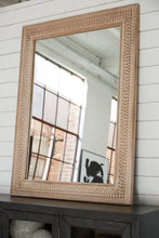 Load image into Gallery viewer, Ashley Express - Belenburg Accent Mirror
