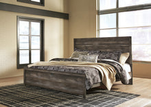 Load image into Gallery viewer, Wynnlow King Panel Bed with Dresser
